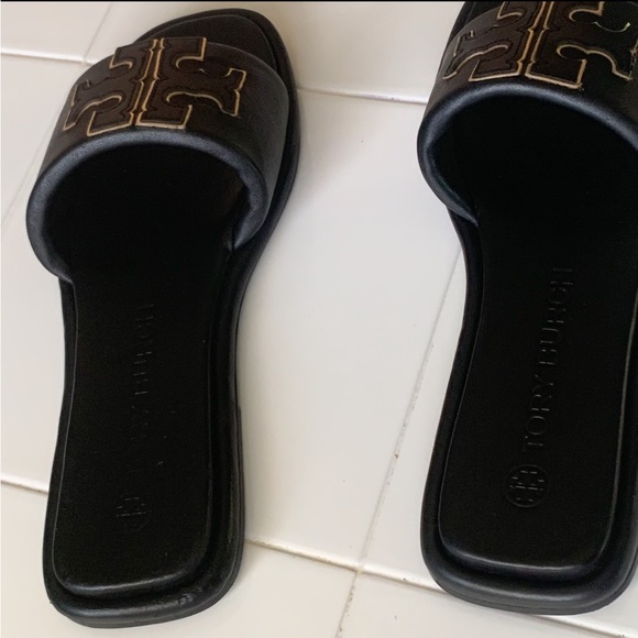 ‼️sold‼️Tory Burch
Double T Sport Slide Sandal 9.5M - Picture 8 of 11